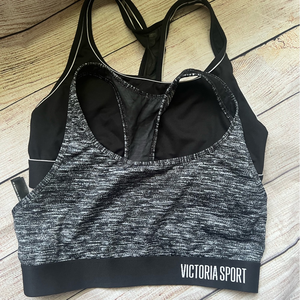 VICTORIA’S SECRET. 2  Sport Bra Size M